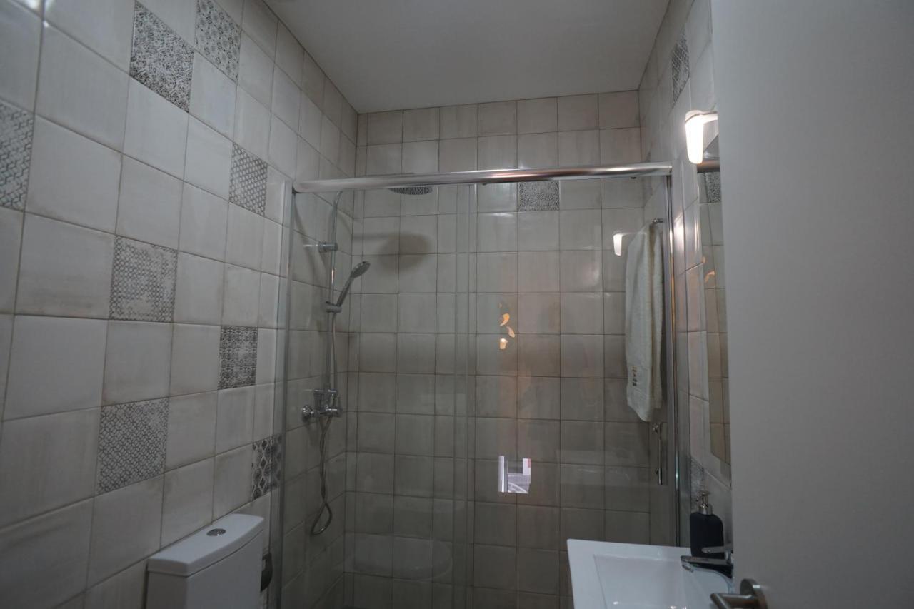 Stylish House - Air Cond, Breakfast, Free Parking, By Porto With Love Lda Vila Nova de Gaia Zewnętrze zdjęcie