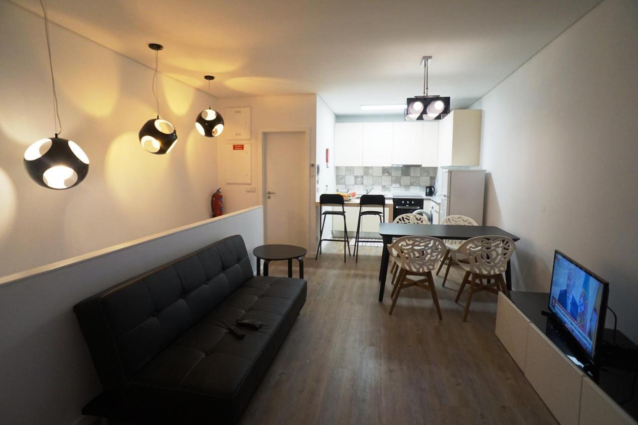 Stylish House - Air Cond, Breakfast, Free Parking, By Porto With Love Lda Vila Nova de Gaia Zewnętrze zdjęcie